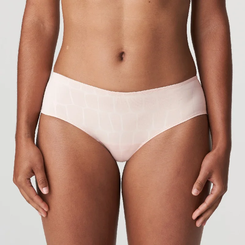 seamless panties with a concealed pocket for added convenienceYOSHUA Shorty