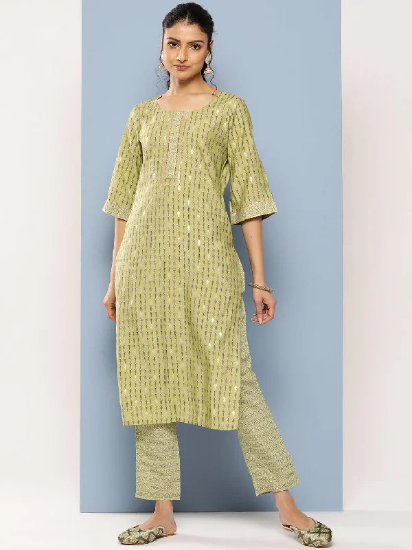 Women's Jumpsuits with Low CollarGreen Printed Silk Blend Straight Kurta With Trousers