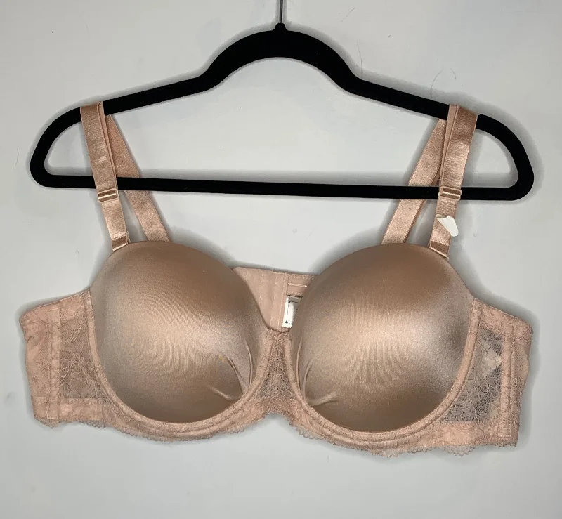 padded plunge sports braBeige Bra with Lace Band