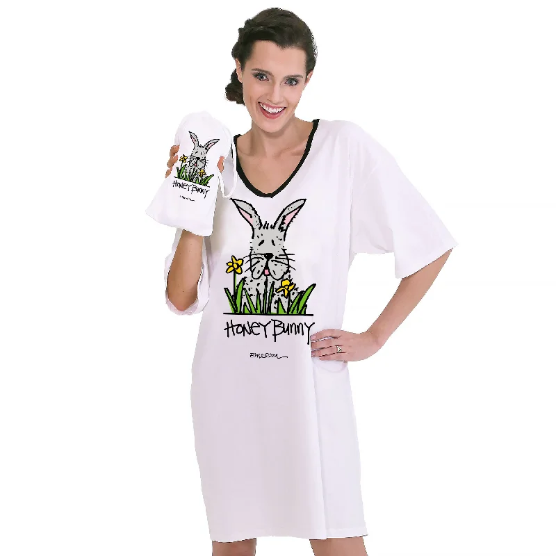 women's pajamas for the holidaysHoney Bunny  Nightshirt in a Bag