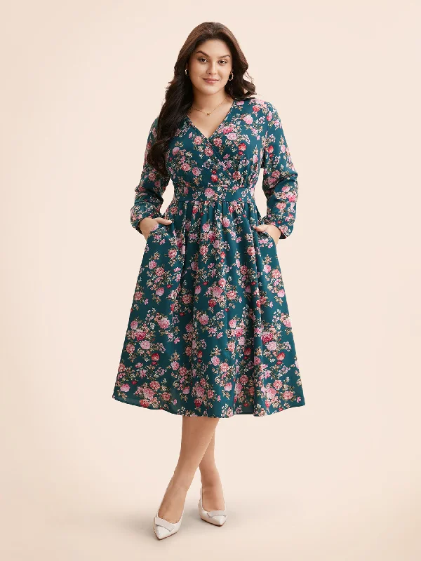 Women's Flared DressesFloral Overlap Collar Gathered Dress