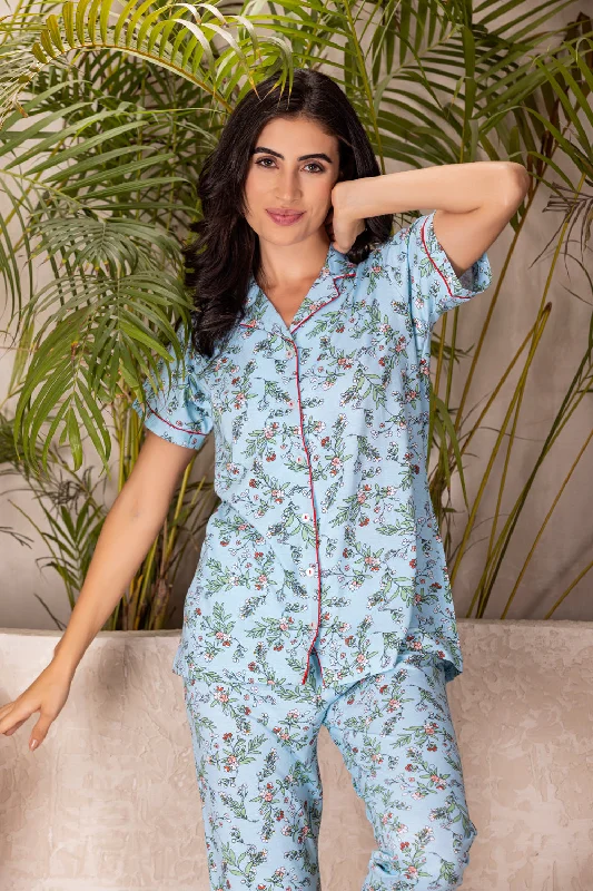 women's pajamas with a relaxed, casual vibeFloral classic collar in cotton