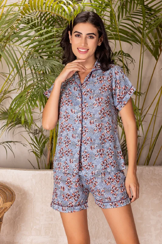 women's pajamas with a classic designFloral rayon collar sleep suit