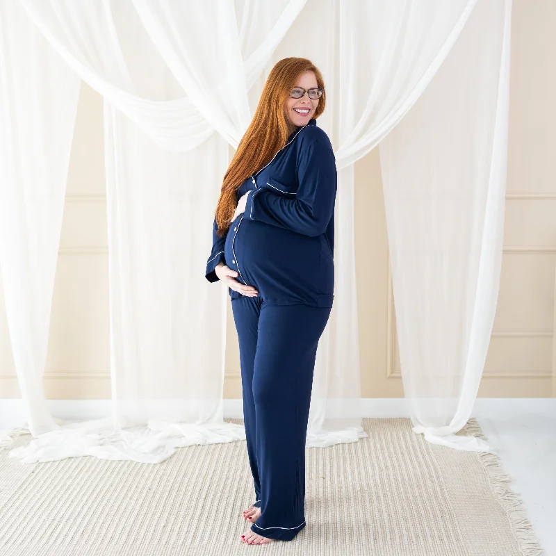 women's pajamas in soft, breathable materialsWomen's Long Sleeve Pajama Set in Navy with Cloud Trim